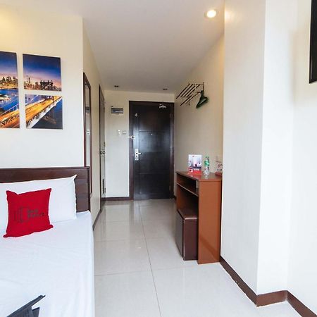 Reddoorz Near Victoria Mall Davao Zewnętrze zdjęcie