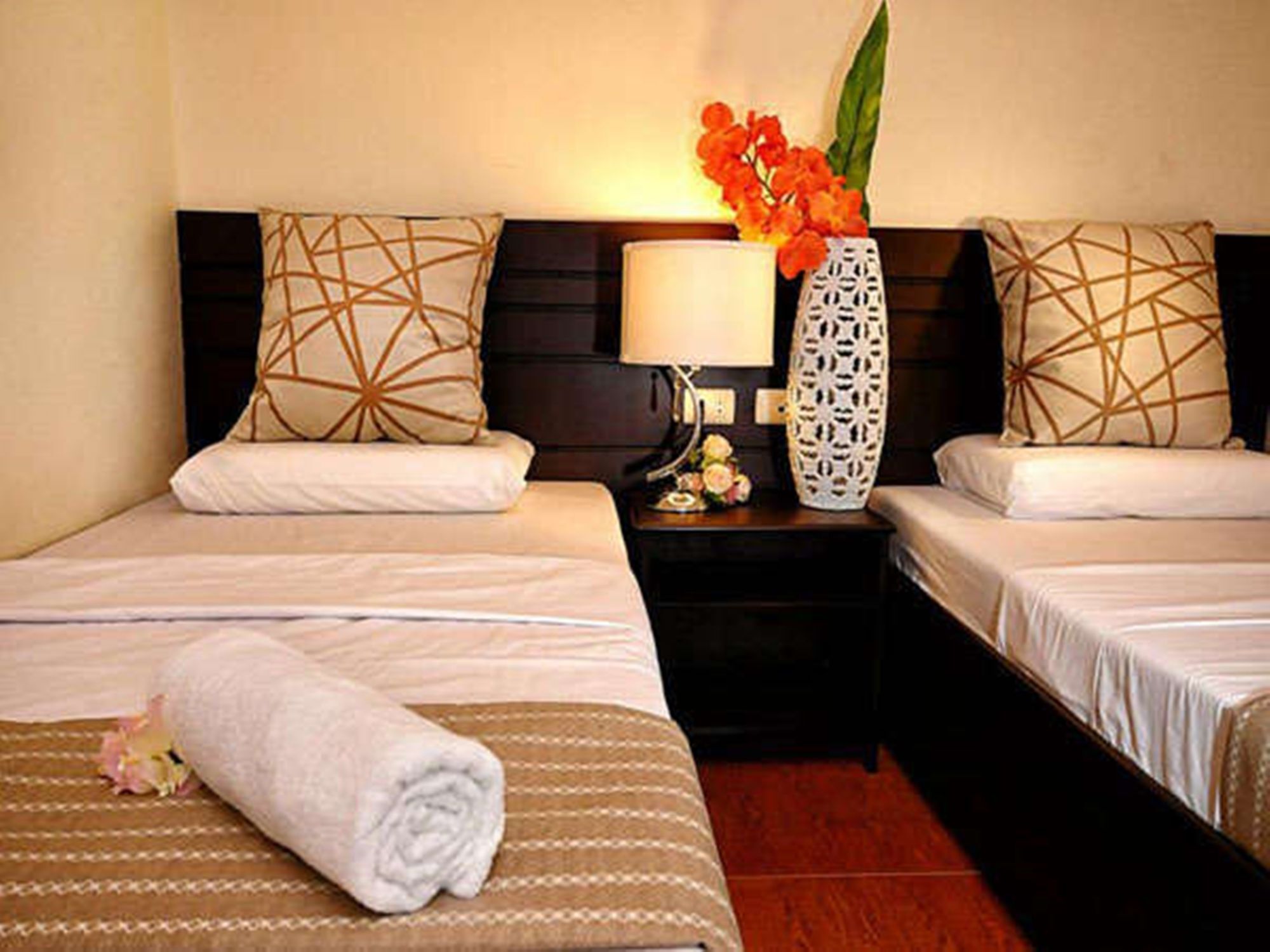 Reddoorz Near Victoria Mall Davao Zewnętrze zdjęcie