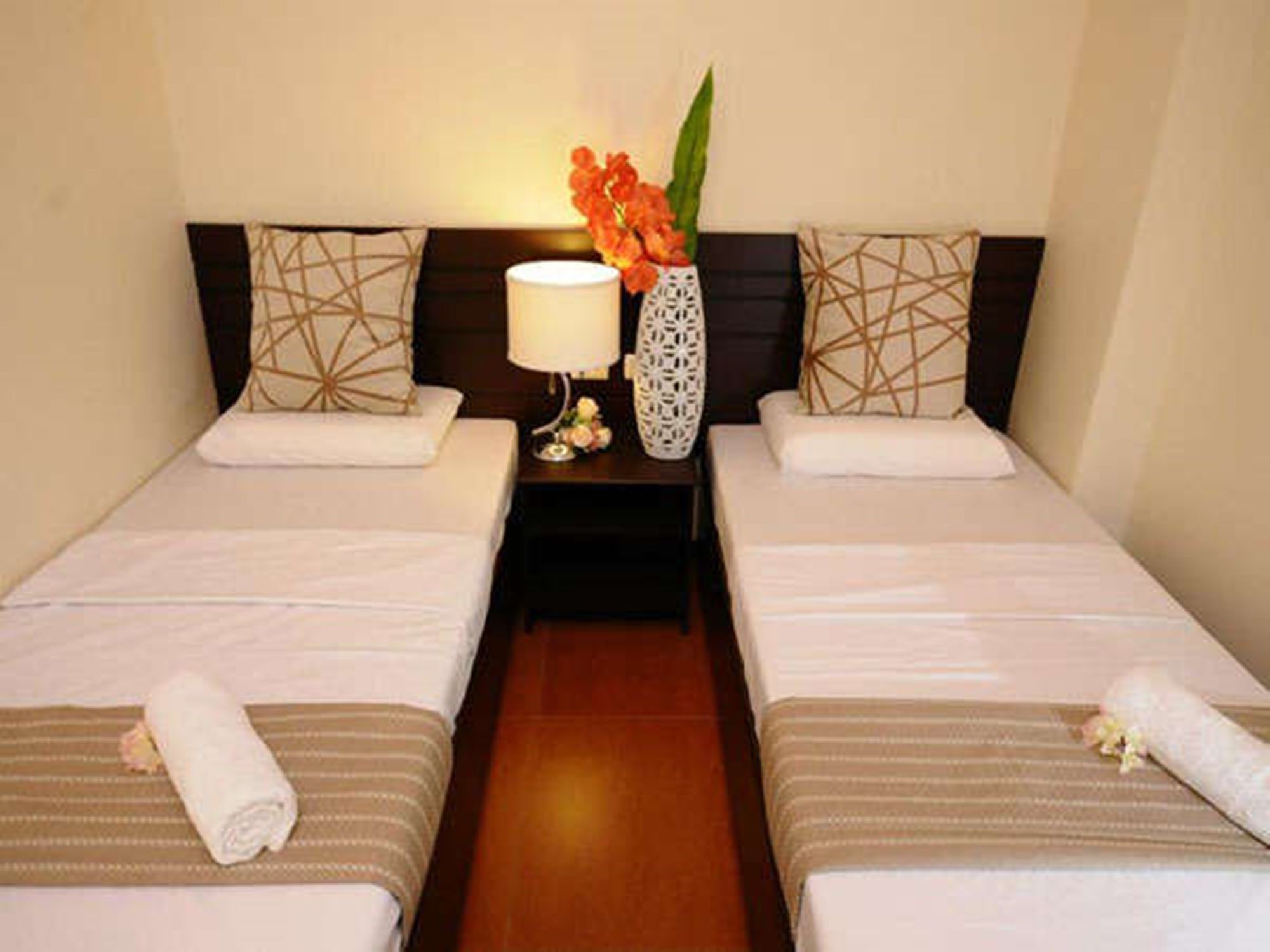 Reddoorz Near Victoria Mall Davao Zewnętrze zdjęcie